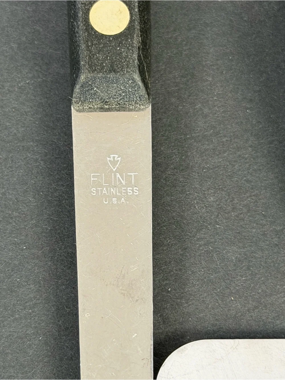 Vtg FLINT Arrowhead SPATULA USA Black Handle Stainless 14”